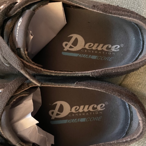 Deuce Brand shoes - Picture 6 of 7